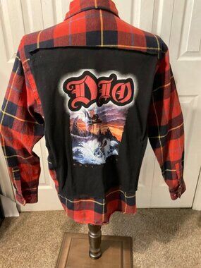 Ronnie James Dio Upcycled Back Graphic T-Shirt on Men's Large Flannel